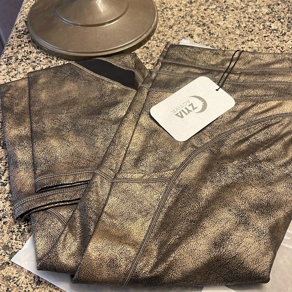 Distressed Copper Pocket Drawstring Luxe